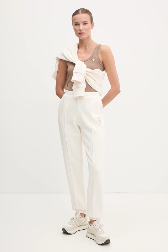 Top Guess COLETTE V4YP06.K8RT2 hnědá SS26