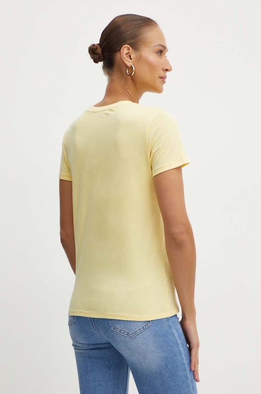 Одяг Бавовняна футболка Guess SUPERMODEL W4YI55.K9RM1 жовтий