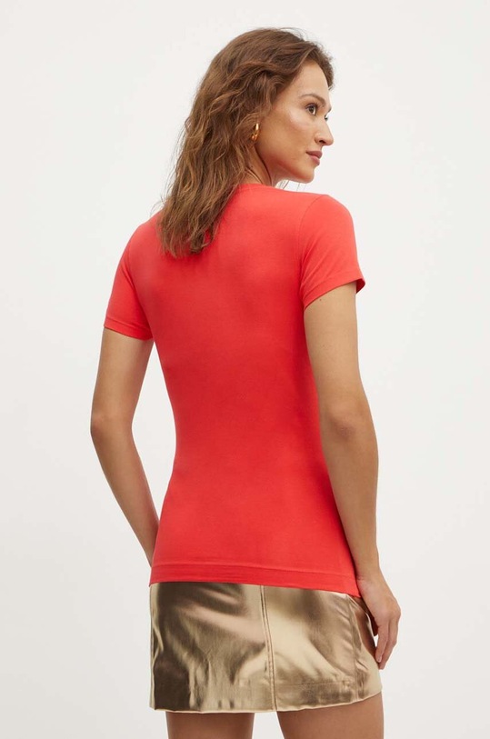 Ruházat Guess t-shirt W4YI37.J1314 piros