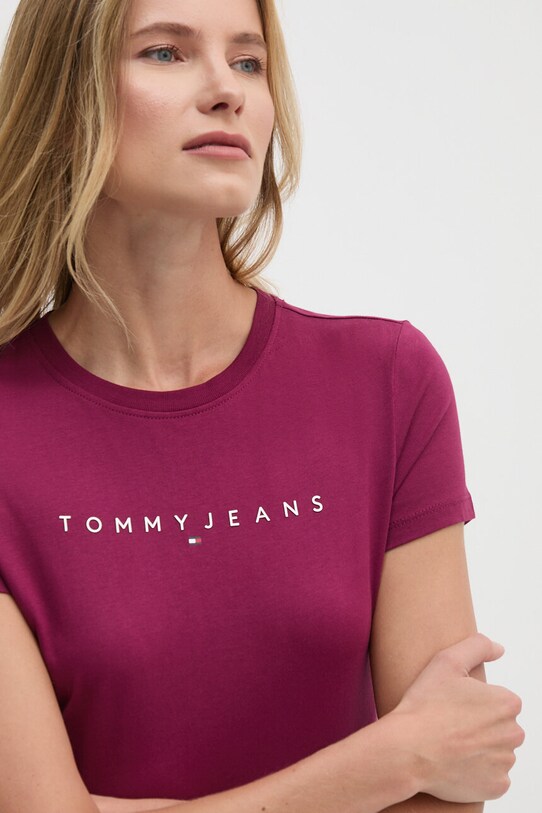 Bavlněné tričko Tommy Jeans slim fialová DW0DW18398