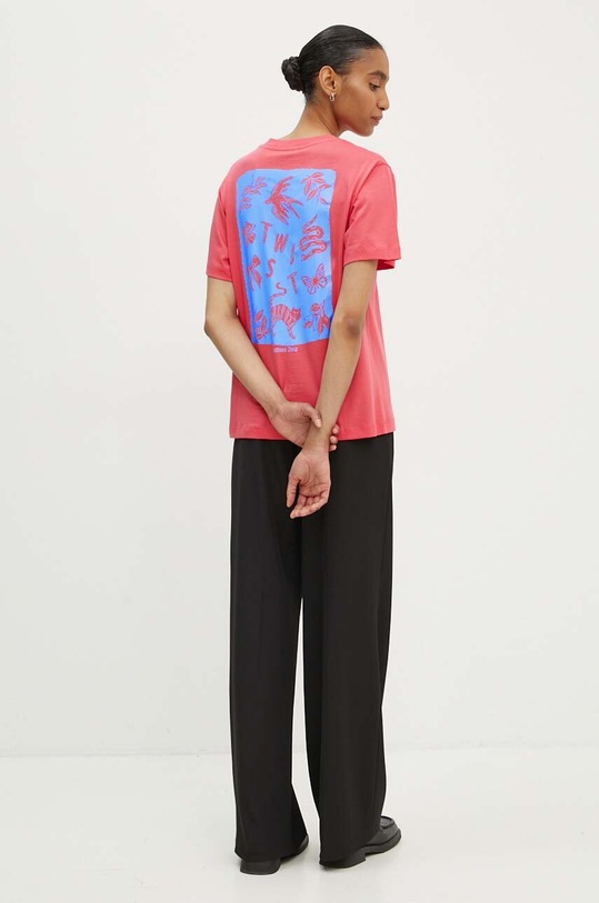 Bavlněné tričko Moschino Jeans 0705.8237 růžová AW24