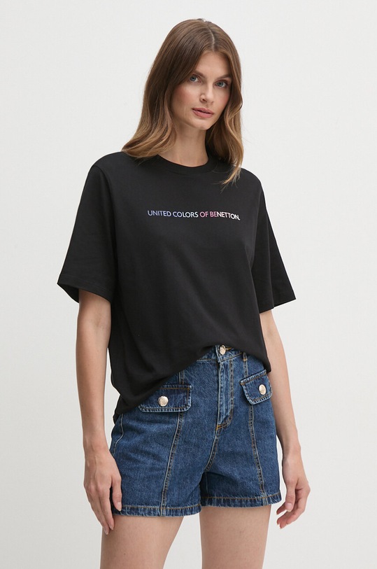 United Colors of Benetton t-shirt in cotone sovrastampa nero 3BL0D1081