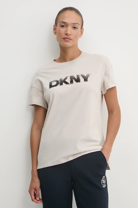 Bavlněné tričko Dkny nášivka béžová DP4T1036