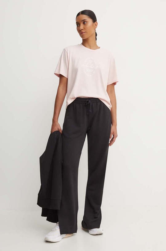 Bavlněné tričko adidas Essentials IW5183 růžová AW24