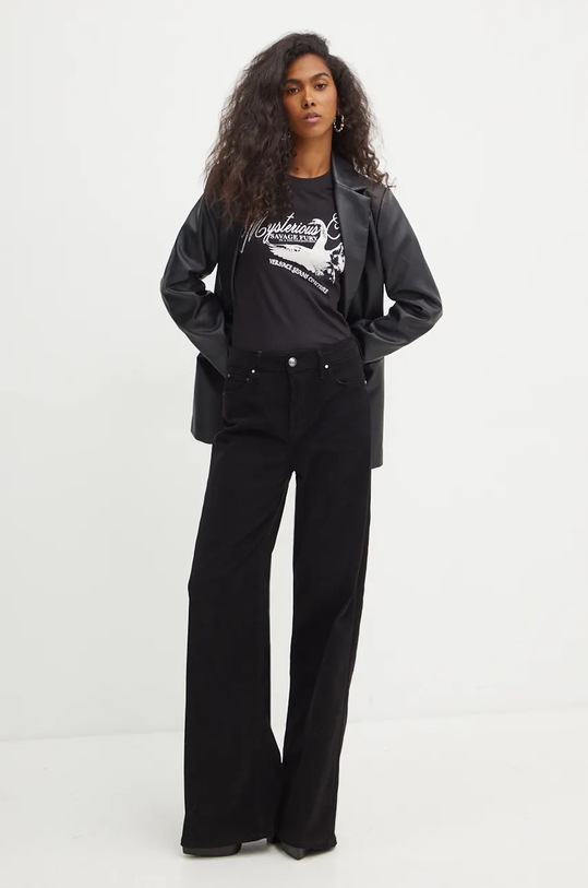 Tričko Versace Jeans Couture 77HAHL06.CJ02L černá AW24