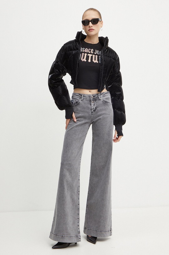 Tričko Versace Jeans Couture 77HAHL00.CJ02L černá AW24