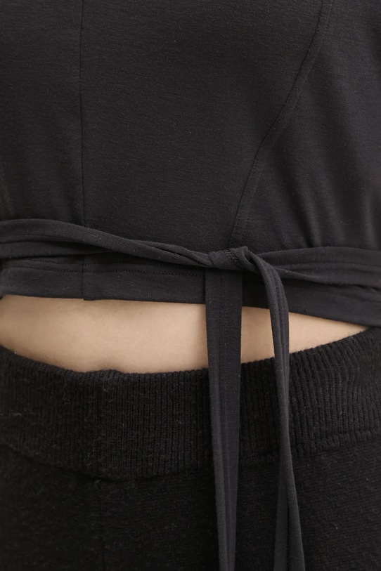 Kratka majica za jogo adidas Performance Yoga IS6713 črna