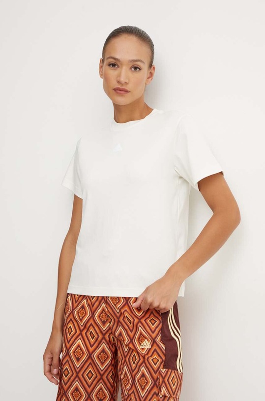Bavlněné tričko adidas Brand Love IX3763 béžová AW24