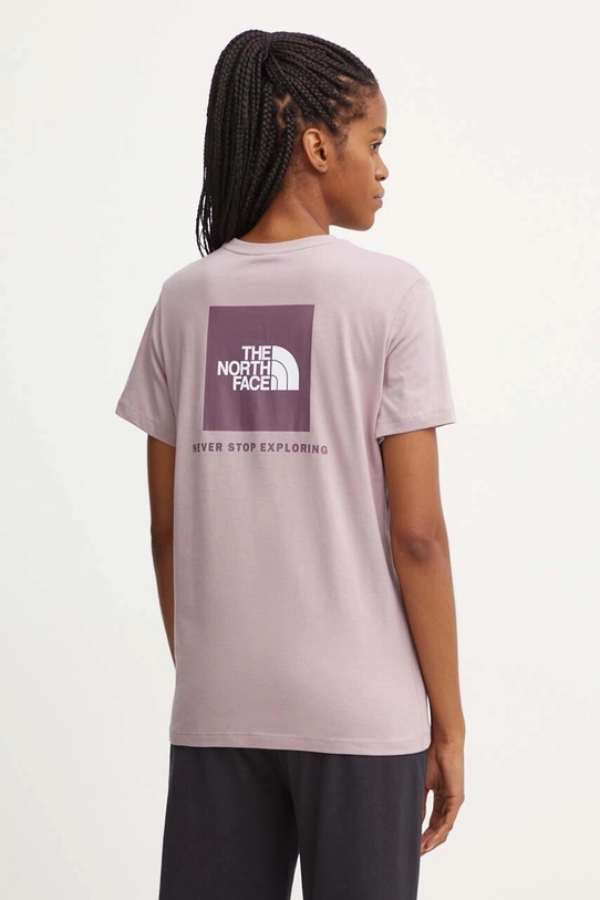 Βαμβακερό μπλουζάκι The North Face S/S Relaxed Redbox Tee μωβ NF0A87NK7AI1