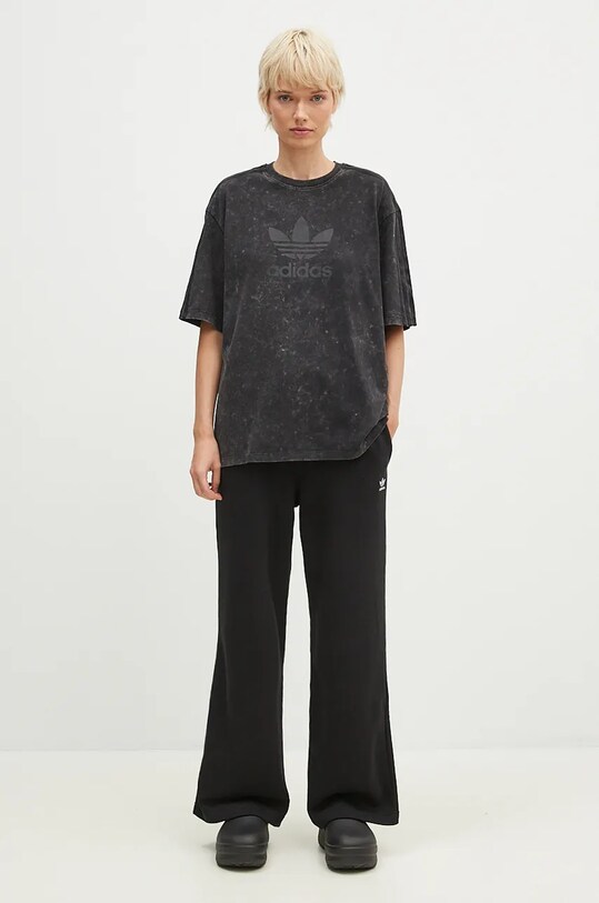 adidas Originals cotton t-shirt Wash Tee IW3413 black