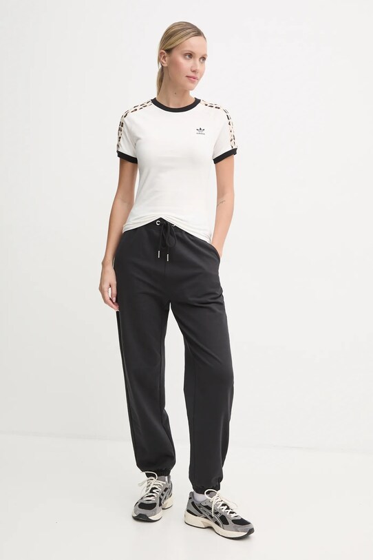 adidas Originals t-shirt Leopard 3S Tee IW8474 beżowy AW24