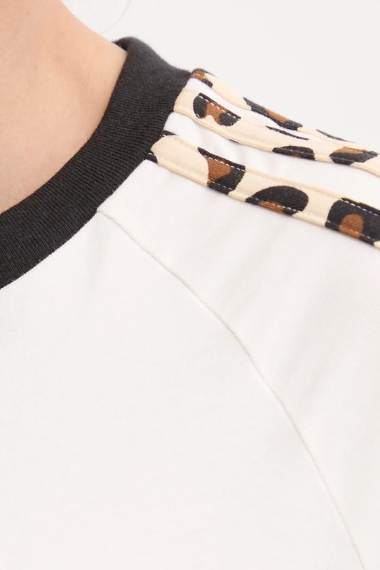 Majica kratkih rukava adidas Originals Leopard 3S Tee IW8474 bež