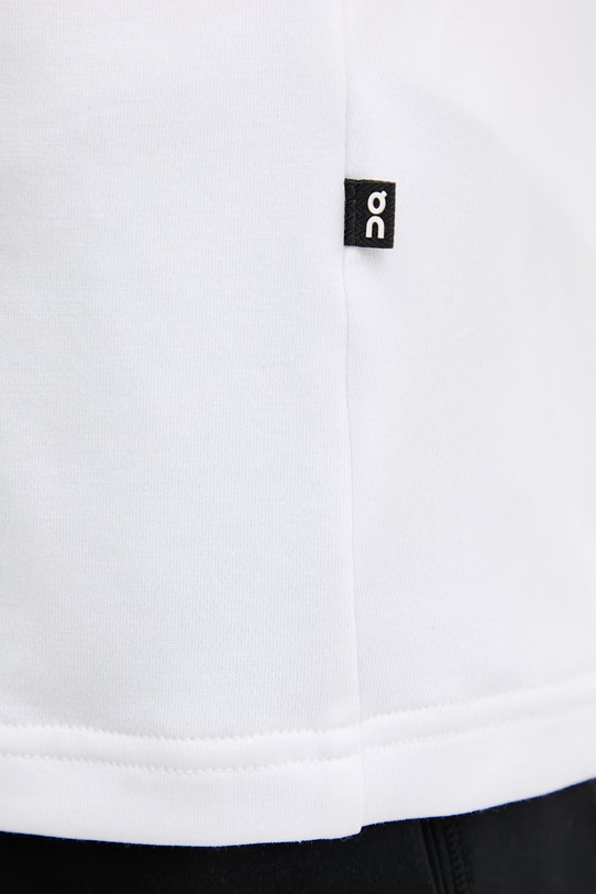 On tricou de antrenament Focus 1WE11861200 alb