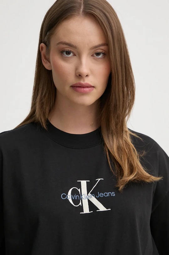 Памучна тениска Calvin Klein Jeans черен J20J224242