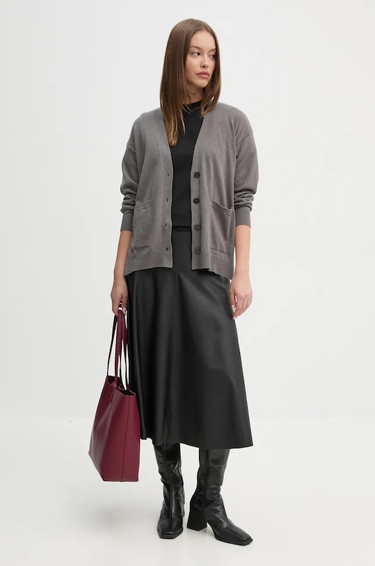 Памучна тениска Calvin Klein Jeans J20J224439 черен AW24