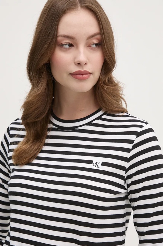 Бавовняний лонгслів Calvin Klein Jeans чорний J20J224549