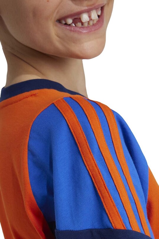 Дитяча бавовняна футболка adidas Performance JUVE TEEY IS5806