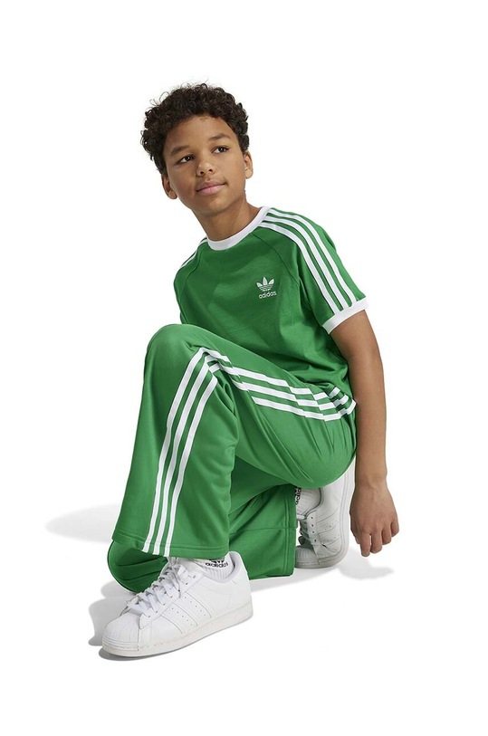 adidas Originals tricou de bumbac pentru copii 3STRIPES TEE IY7431