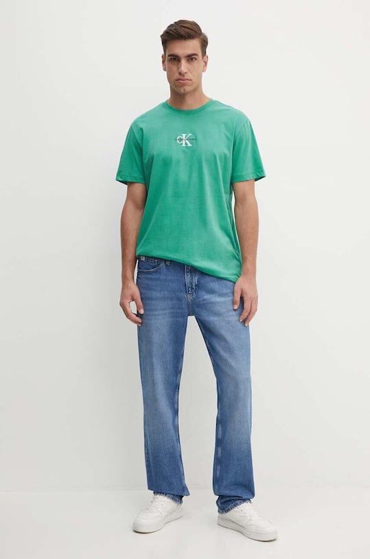 Бавовняна футболка Calvin Klein Jeans J30J325649 зелений SS25