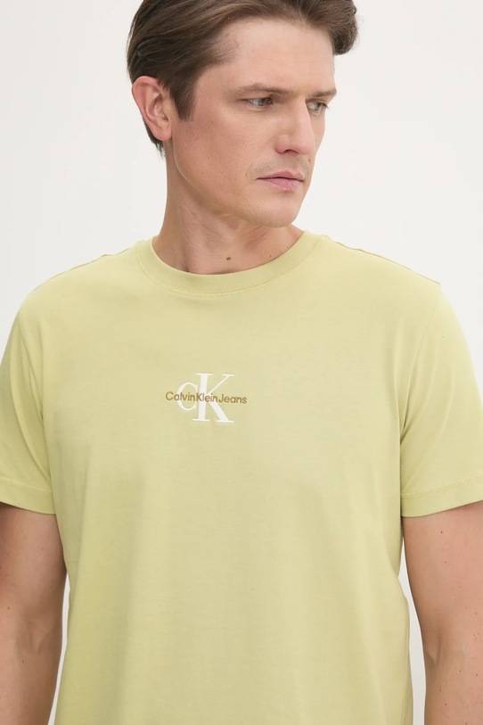 Bavlněné tričko Calvin Klein Jeans zelená J30J325649
