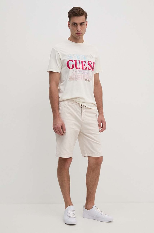 Βαμβακερό μπλουζάκι Guess M4YI79.K9RM1 μπεζ AW24