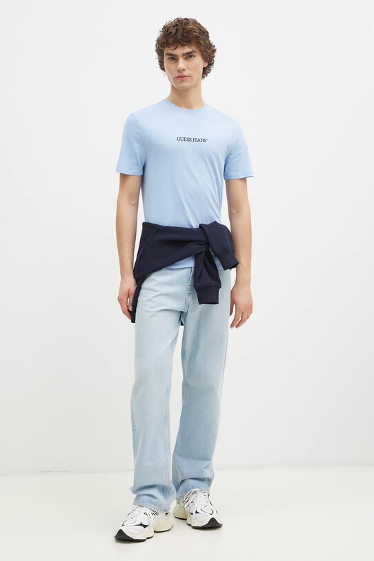 Хлопковая футболка Guess Jeans M4YI52.K8HM0 голубой SS25