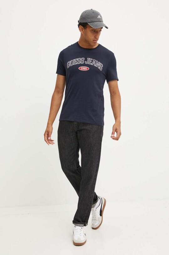Бавовняна футболка Guess Jeans M4YI57.K8HM0 темно-синій AW24