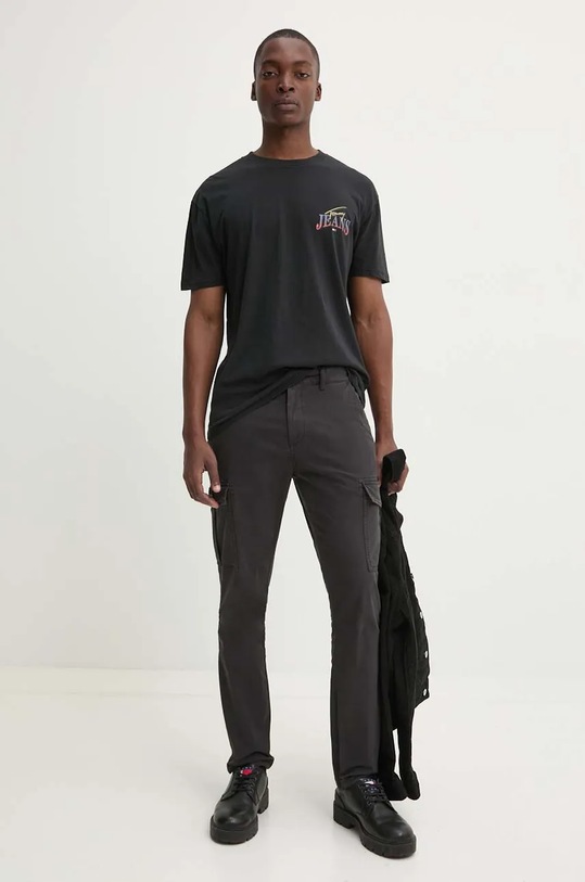 Tommy Jeans tricou din bumbac DM0DM18520 negru AW24