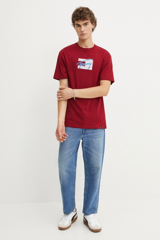 Tommy Jeans t-shirt DM0DM18528 bordowy AW24