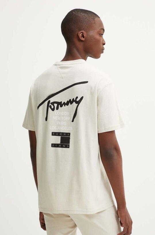 Tričko Tommy Jeans kulatý béžová DM0DM18529
