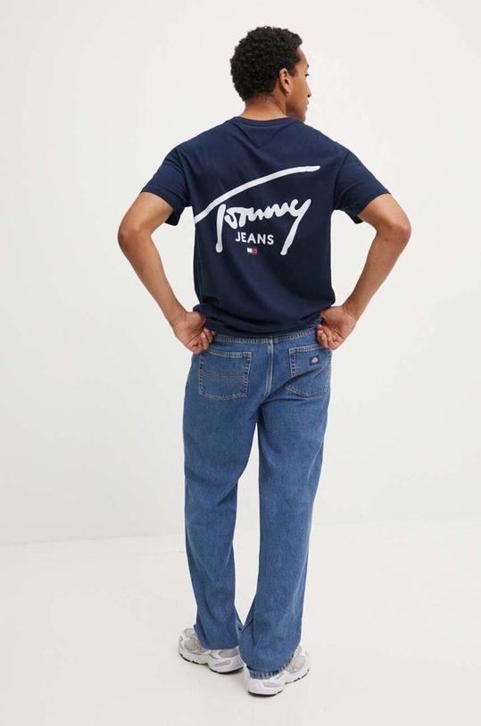 Бавовняна футболка Tommy Jeans бавовна темно-синій DM0DM18536