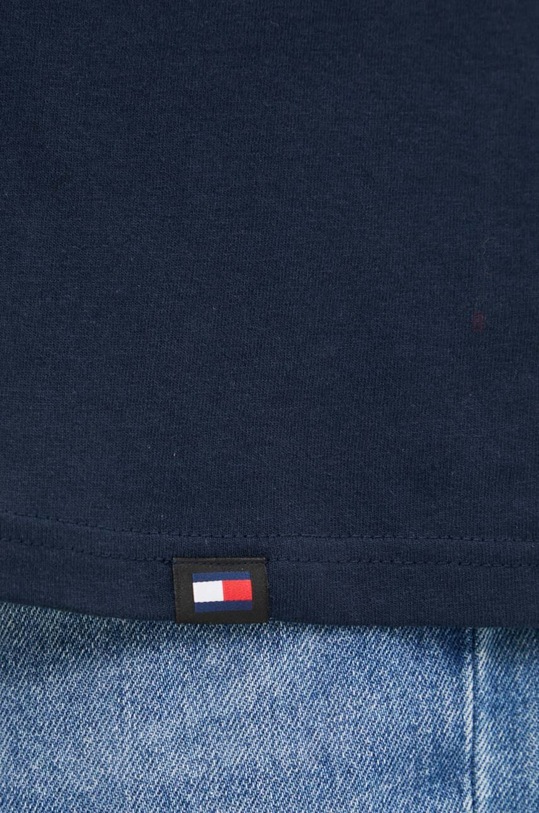 Bavlněné tričko Tommy Jeans DM0DM18537 námořnická modř