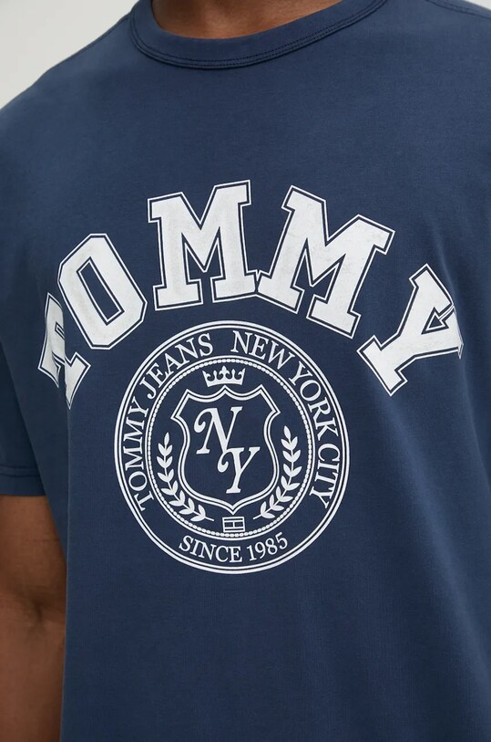 Бавовняна футболка Tommy Jeans DM0DM18542 темно-синій