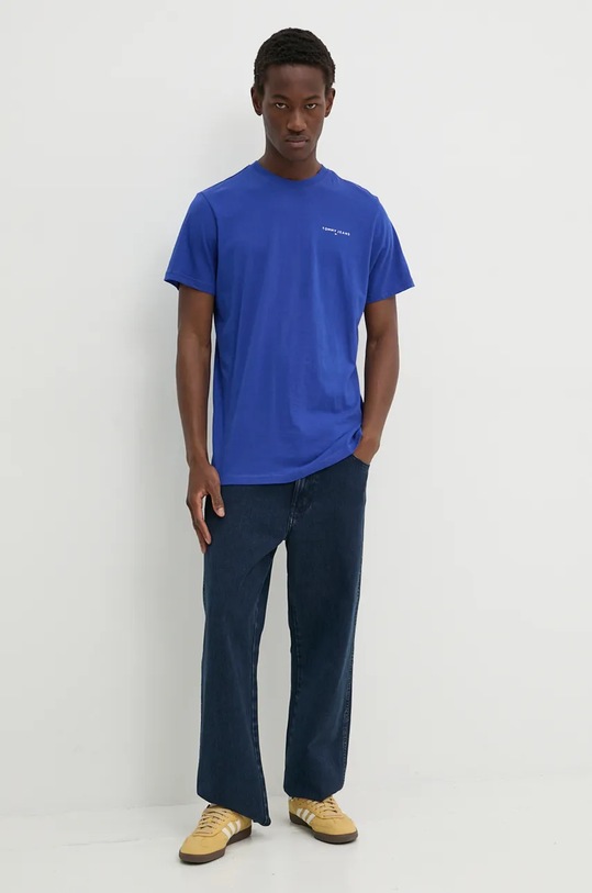 Бавовняна футболка Tommy Jeans DM0DM18555 блакитний AW24