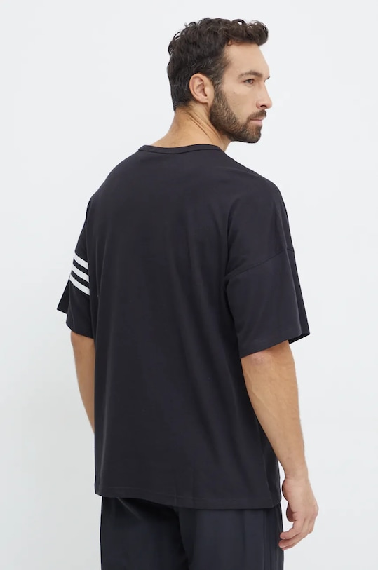Ρούχα Βαμβακερό μπλουζάκι adidas Originals Neuclassics Tee IW0972 μαύρο