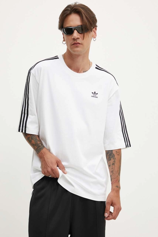 Pamučna majica adidas Originals Adicolor Oversized Tee natpis bijela IZ2474