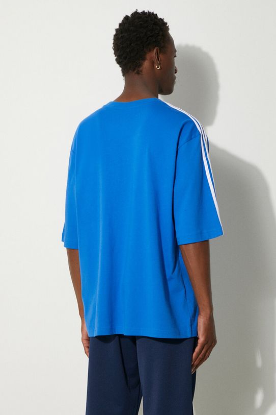 Одяг Бавовняна футболка adidas Originals Adicolor IZ2481 блакитний