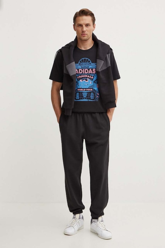 Βαμβακερό μπλουζάκι adidas Originals Street 4 IZ2585 μαύρο AW24