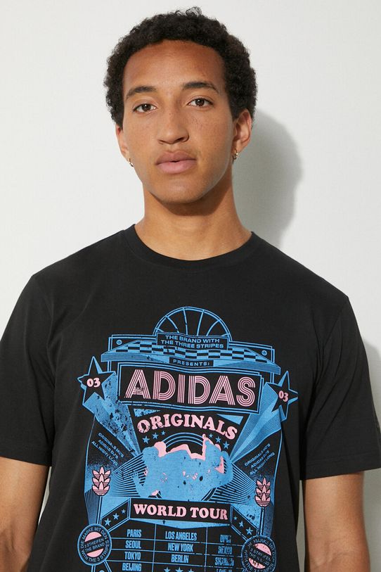 Бавовняна футболка adidas Originals Street 4 IZ2585 чорний