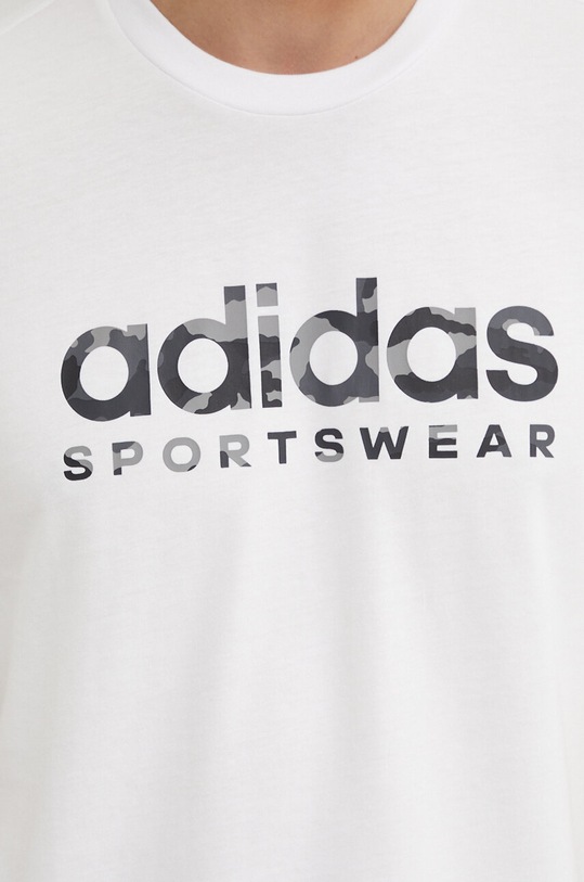 Бавовняна футболка adidas Camo IW2674 білий