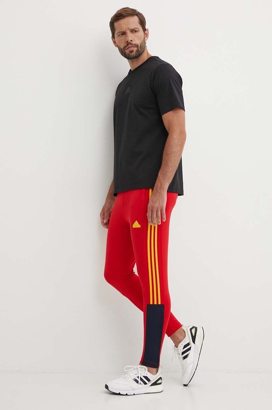 adidas t-shirt bawełniany Essentials IW2679 czarny AW24