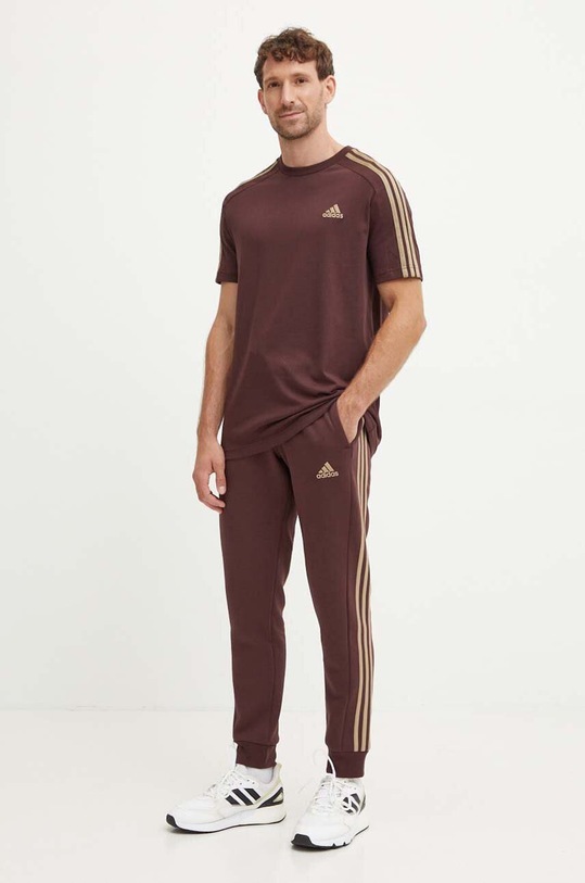 Бавовняна футболка adidas Essentials IX0158 коричневий AW24