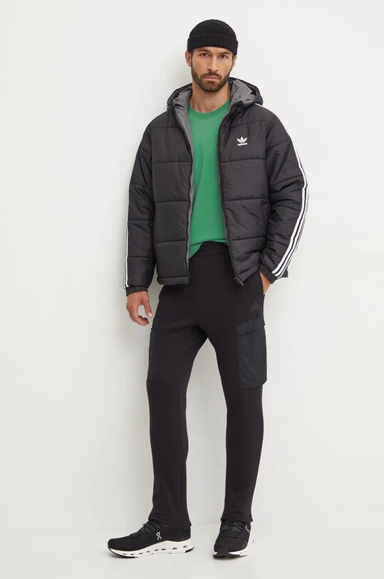 Хлопковая футболка adidas Originals IZ2106 зелёный