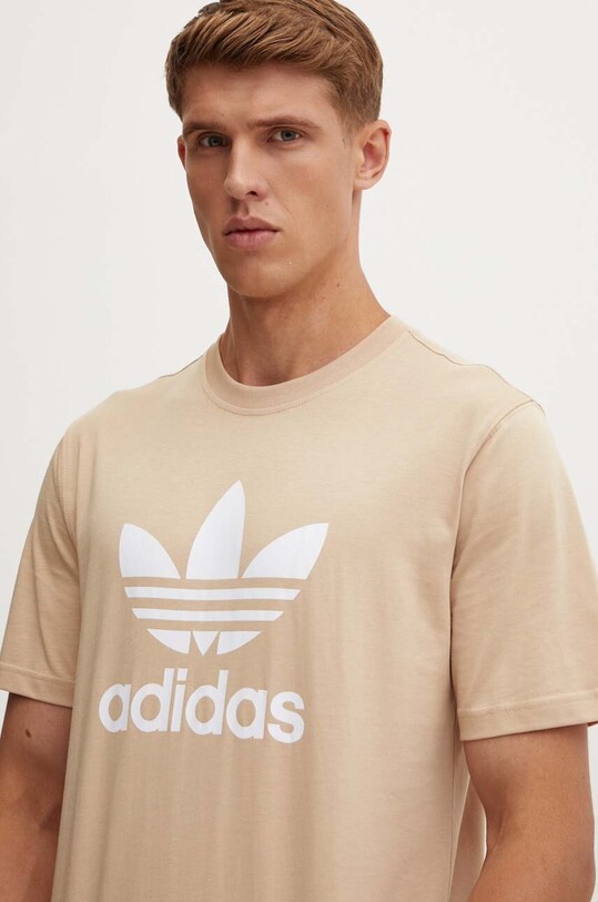 Хлопковая футболка adidas Originals бежевый IZ2351