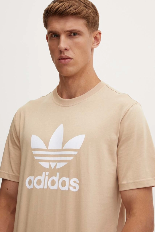 Хлопковая футболка adidas Originals бежевый IZ2351