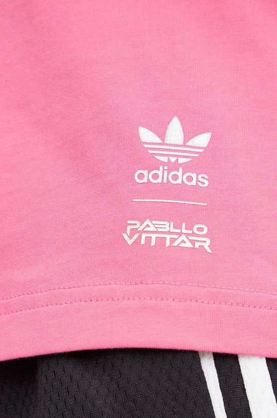 Βαμβακερό τοπ adidas Originals Pride IZ4904 ροζ