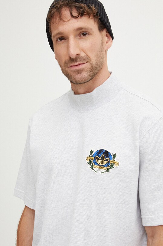 Хлопковая футболка adidas Originals серый IZ2551