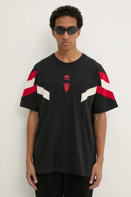 Bavlněné tričko adidas Originals Manchester United OG Tee IS6519 černá AW24