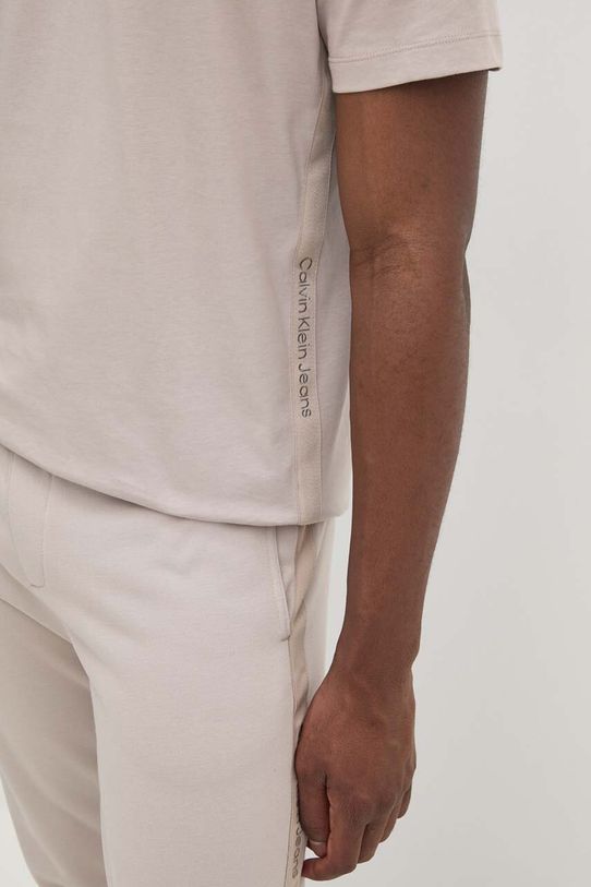 Calvin Klein Jeans t-shirt bawełniany J30J326159 beżowy