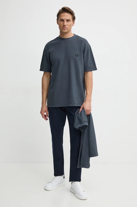 Bavlněné tričko Calvin Klein Jeans J30J326457 šedá AW24